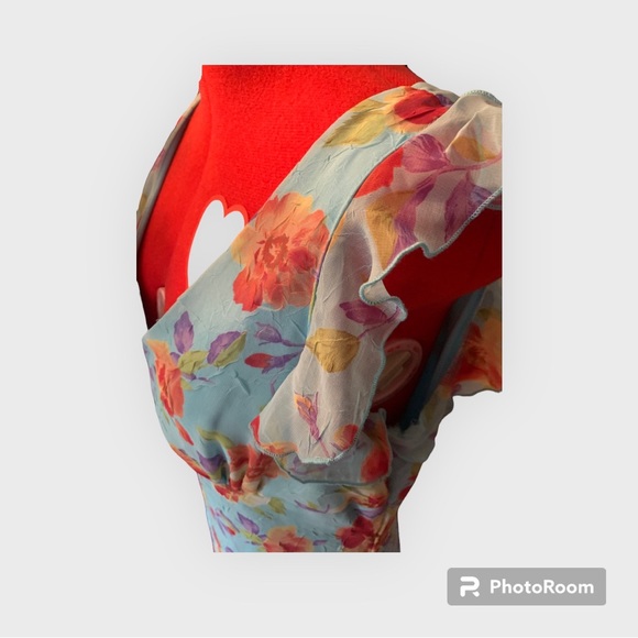 La Bella boutique dress, size 13, like new, below the knee, 100% polyester - Picture 4 of 5